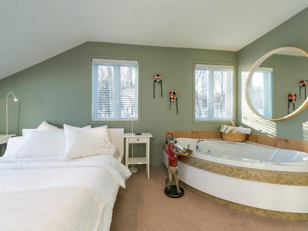 Auberge Des Eaux Vives La Malbaie Quarto foto